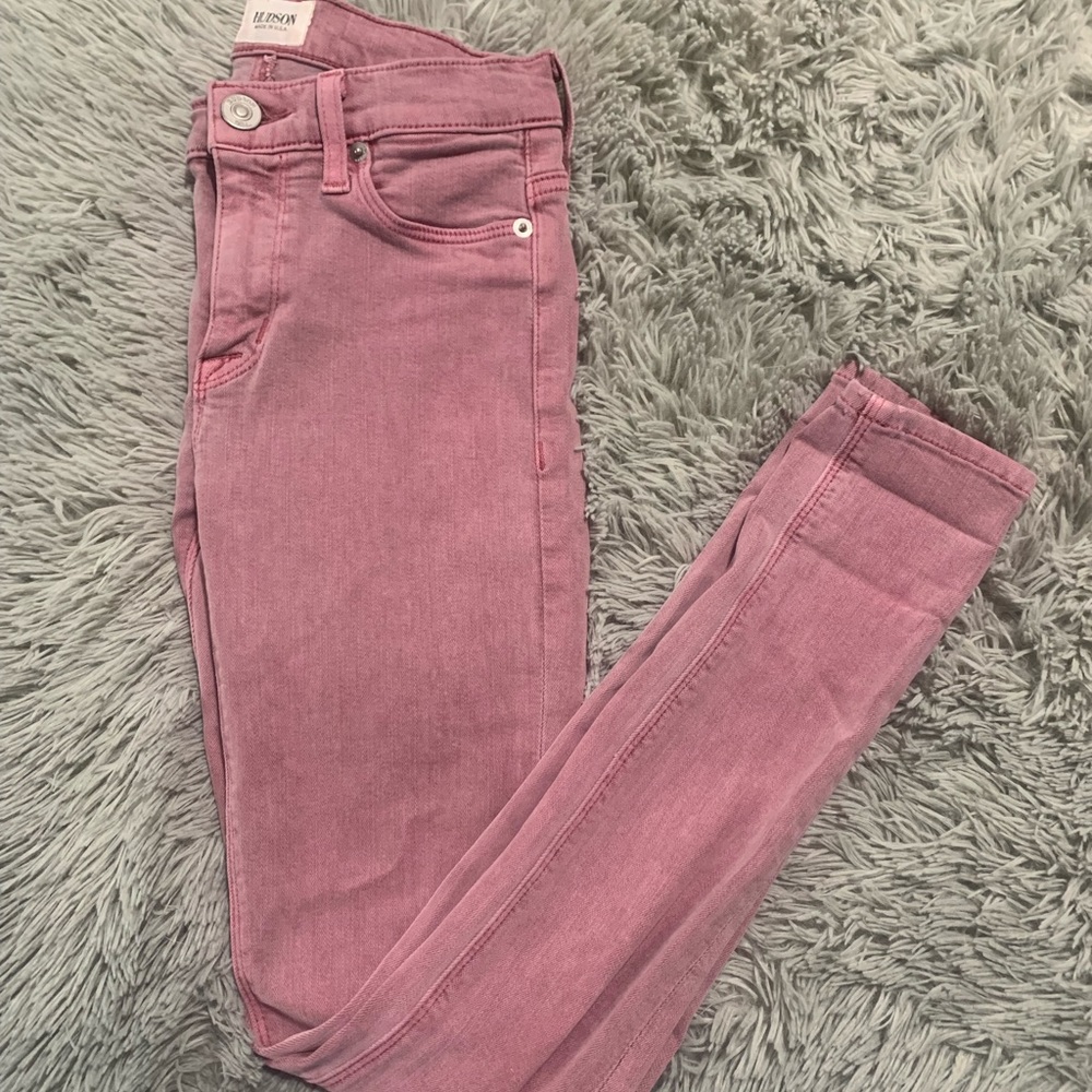 Hudson midrise ankle skinny jeans.